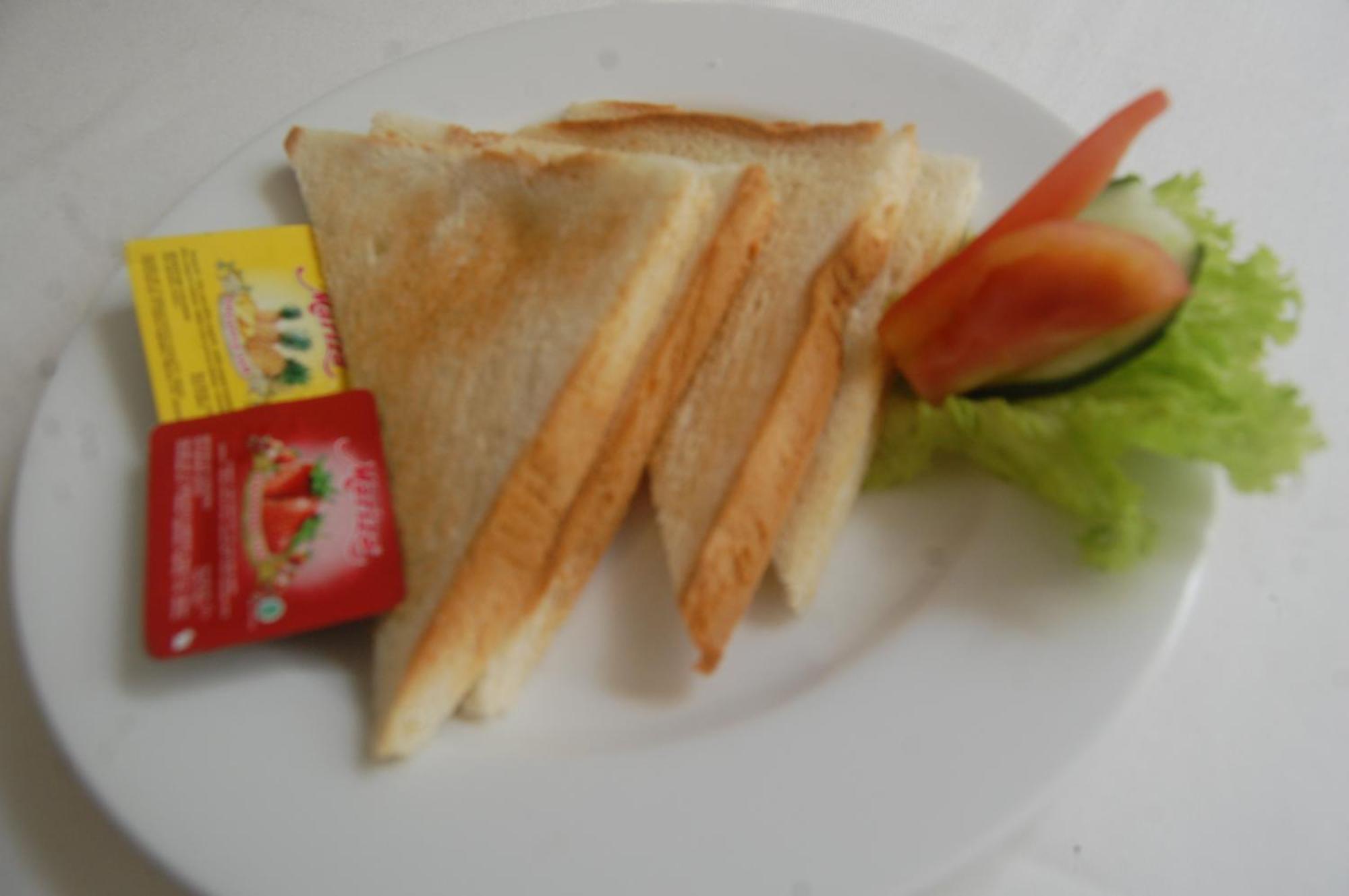 Hotel Dhyana Pura Kapal Dış mekan fotoğraf