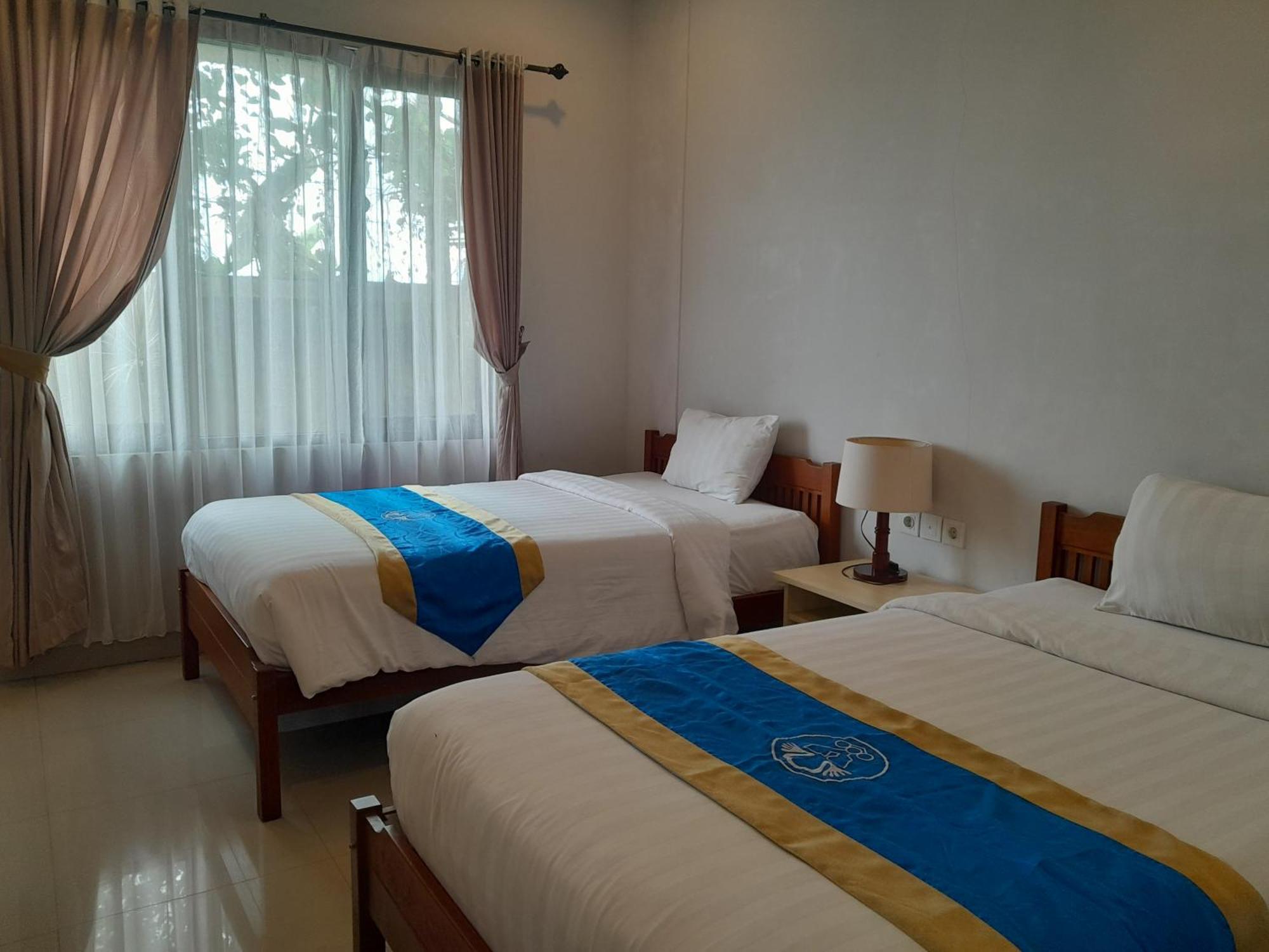 Hotel Dhyana Pura Kapal Dış mekan fotoğraf
